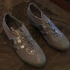 DKNY gray athletic slip on